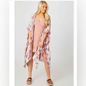 Altar’d State Floral Kimono